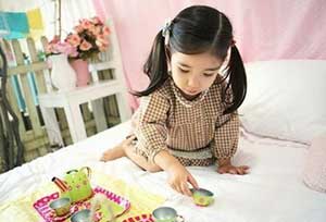 孩子做益智游戲可以提高智力